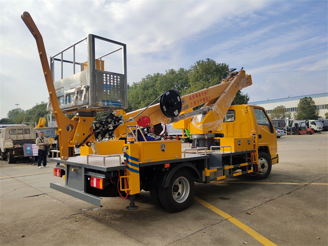 江鈴23米藍牌直臂高空作業(yè)車