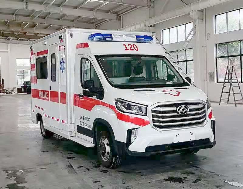 上汽大通長(zhǎng)軸方艙救護(hù)車(chē)